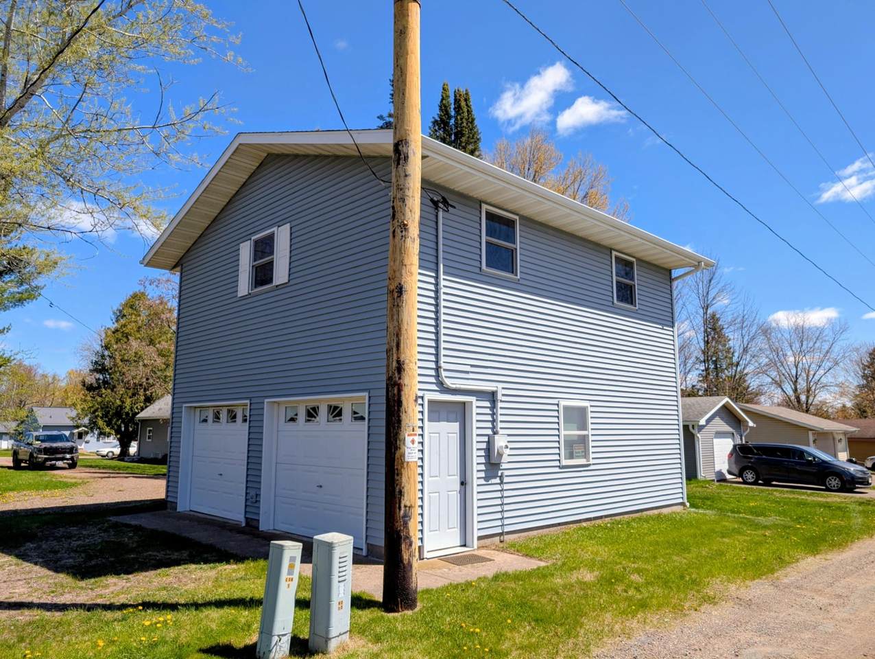 465 Jackson Ave - Photo 1