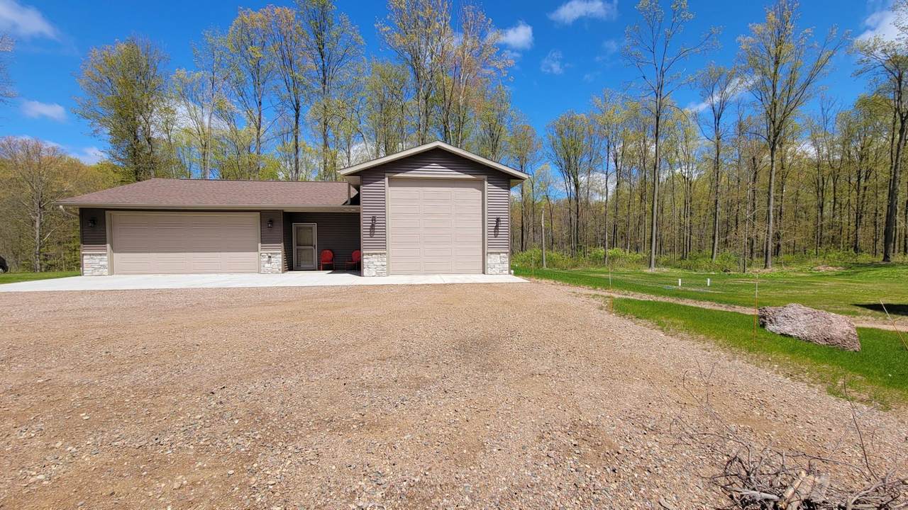 N1846 Cozy Ln - Photo 1