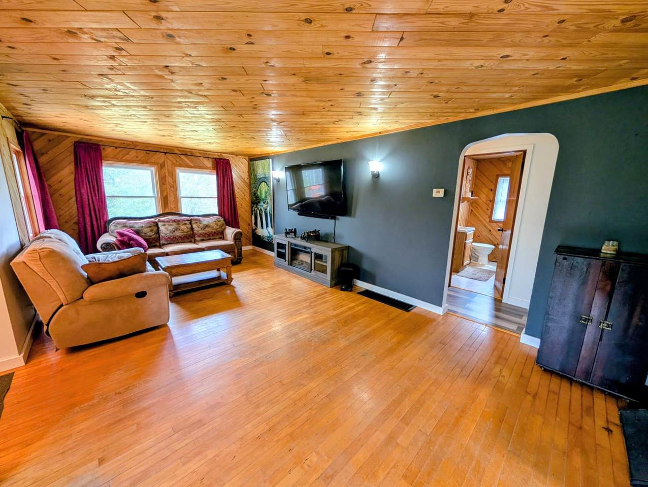 https://bt-photos.global.ssl.fastly.net/northwoods/1280_boomver_1_217060-2.jpg