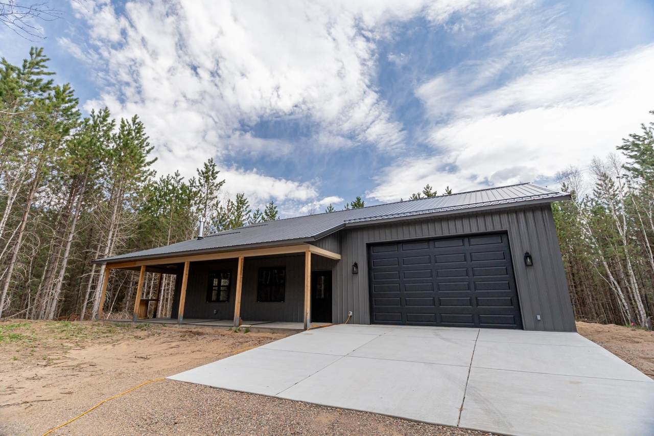 11168 Old 8 Dr - Photo 1