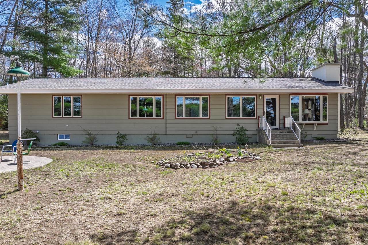 2325 Point Ln - Photo 1