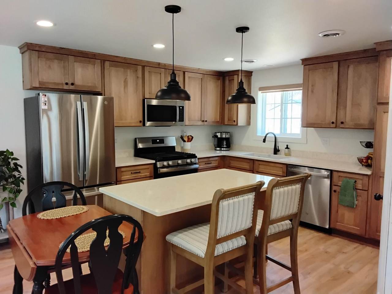 https://bt-photos.global.ssl.fastly.net/northwoods/1280_boomver_1_217120-2.jpg