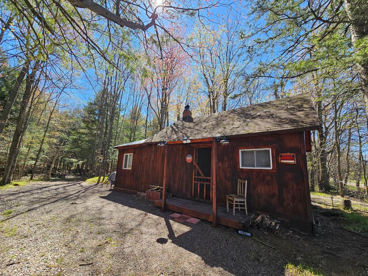 2122 Forest Dr - Photo 1