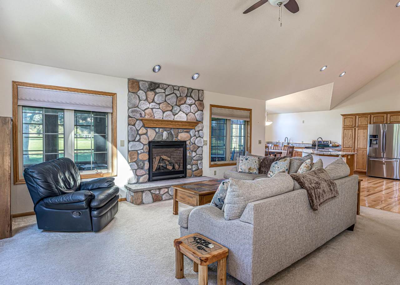 https://bt-photos.global.ssl.fastly.net/northwoods/1280_boomver_1_217155-2.jpg