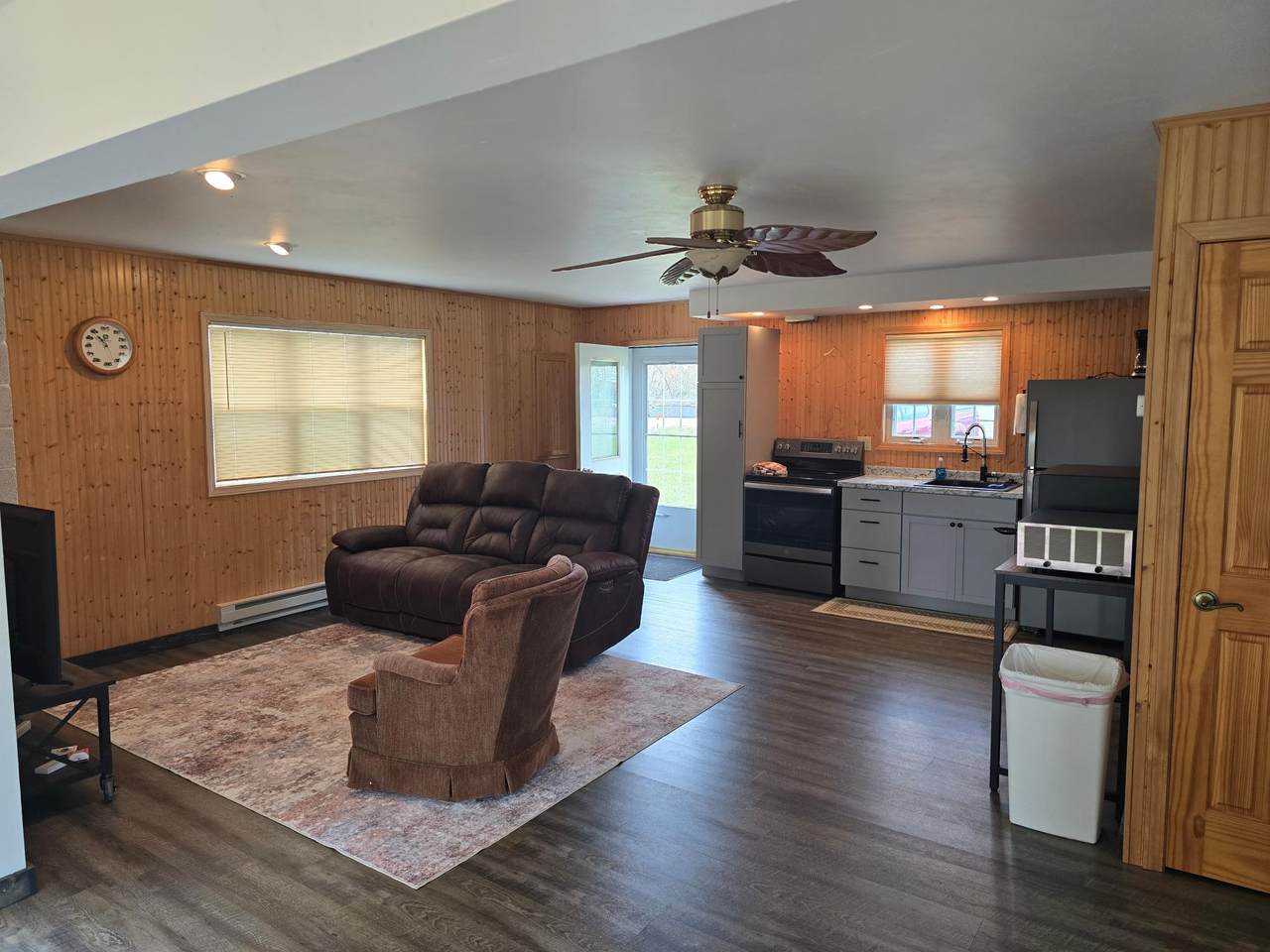 https://bt-photos.global.ssl.fastly.net/northwoods/1280_boomver_1_217157-2.jpg