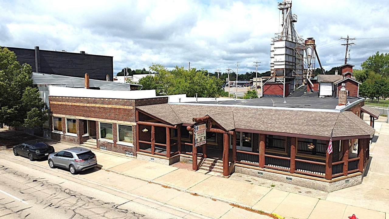 602-604 5TH AVE - Photo 1