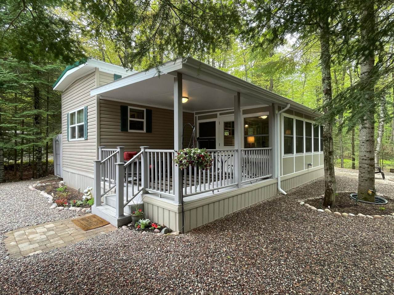 7750 Indian Shores Rd - Photo 1