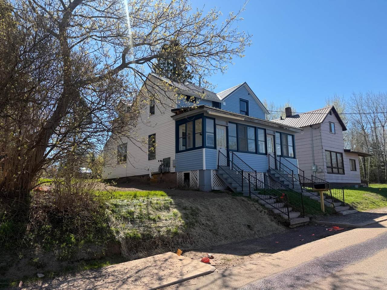 208 Greenbush St - Photo 1