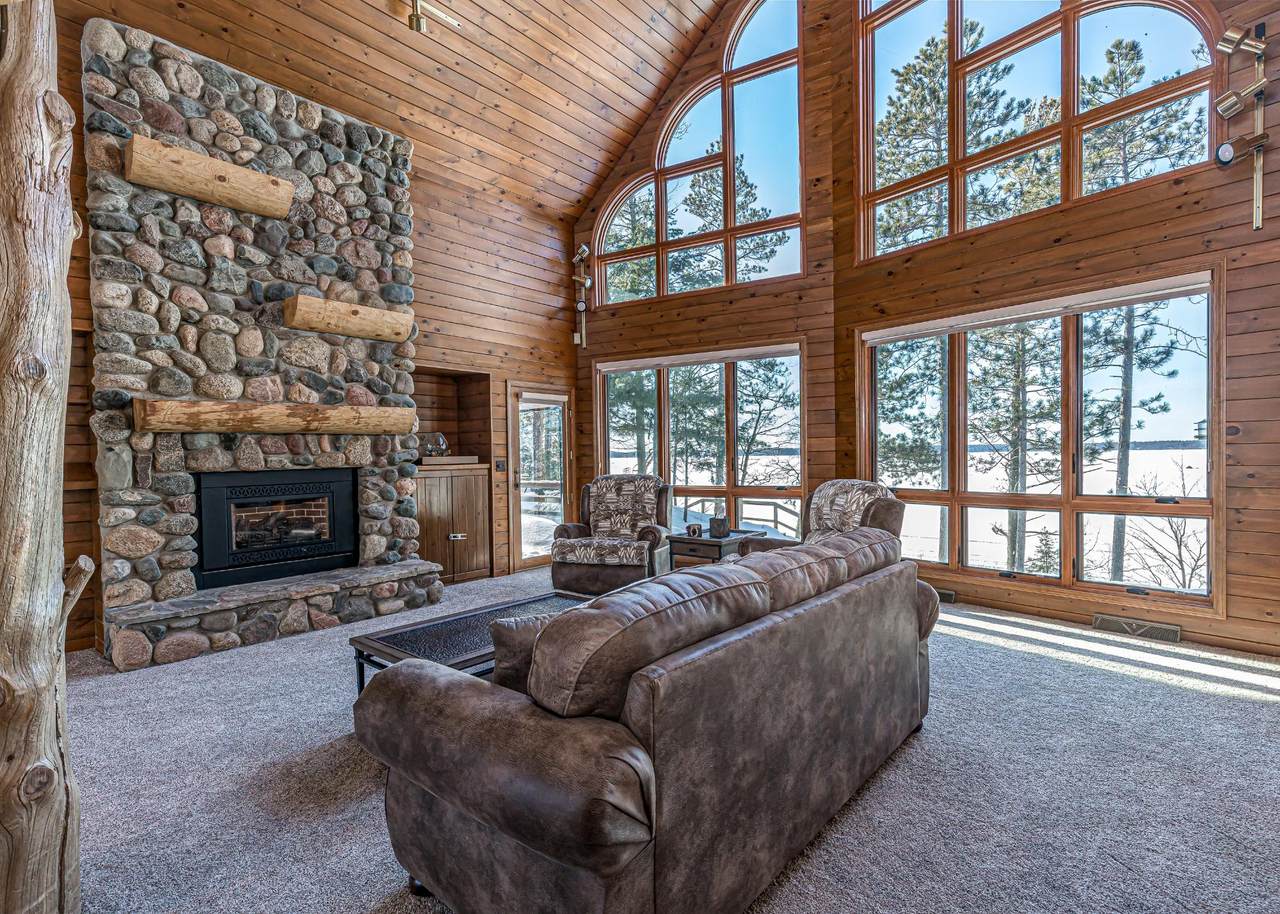 13046 Wagner Ln - Photo 1