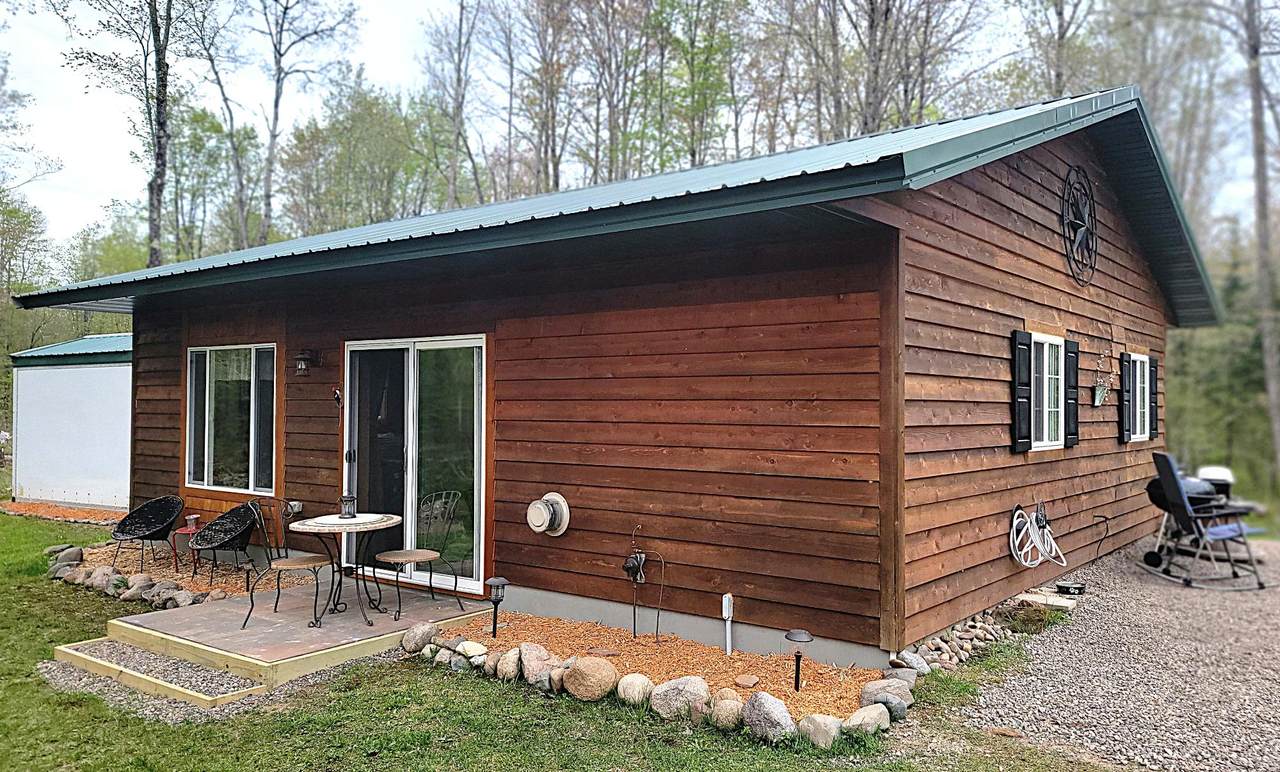 W10389 Fleming Rd - Photo 1