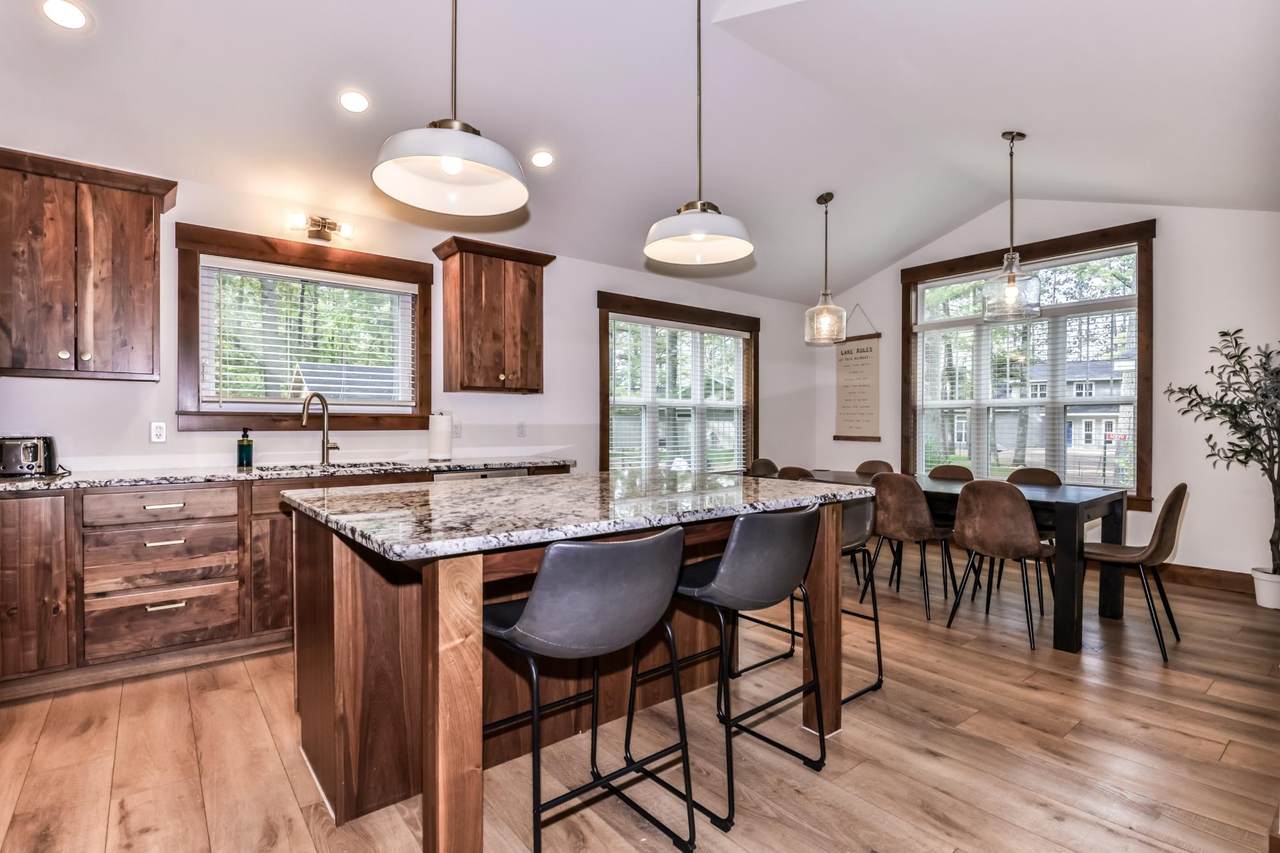https://bt-photos.global.ssl.fastly.net/northwoods/1280_boomver_1_217311-2.jpg