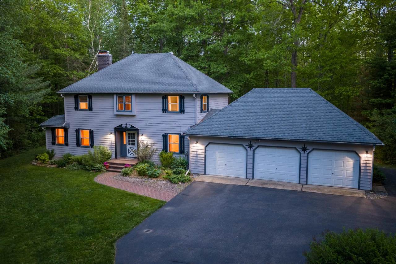7211 Woodcrest Cr - Photo 1