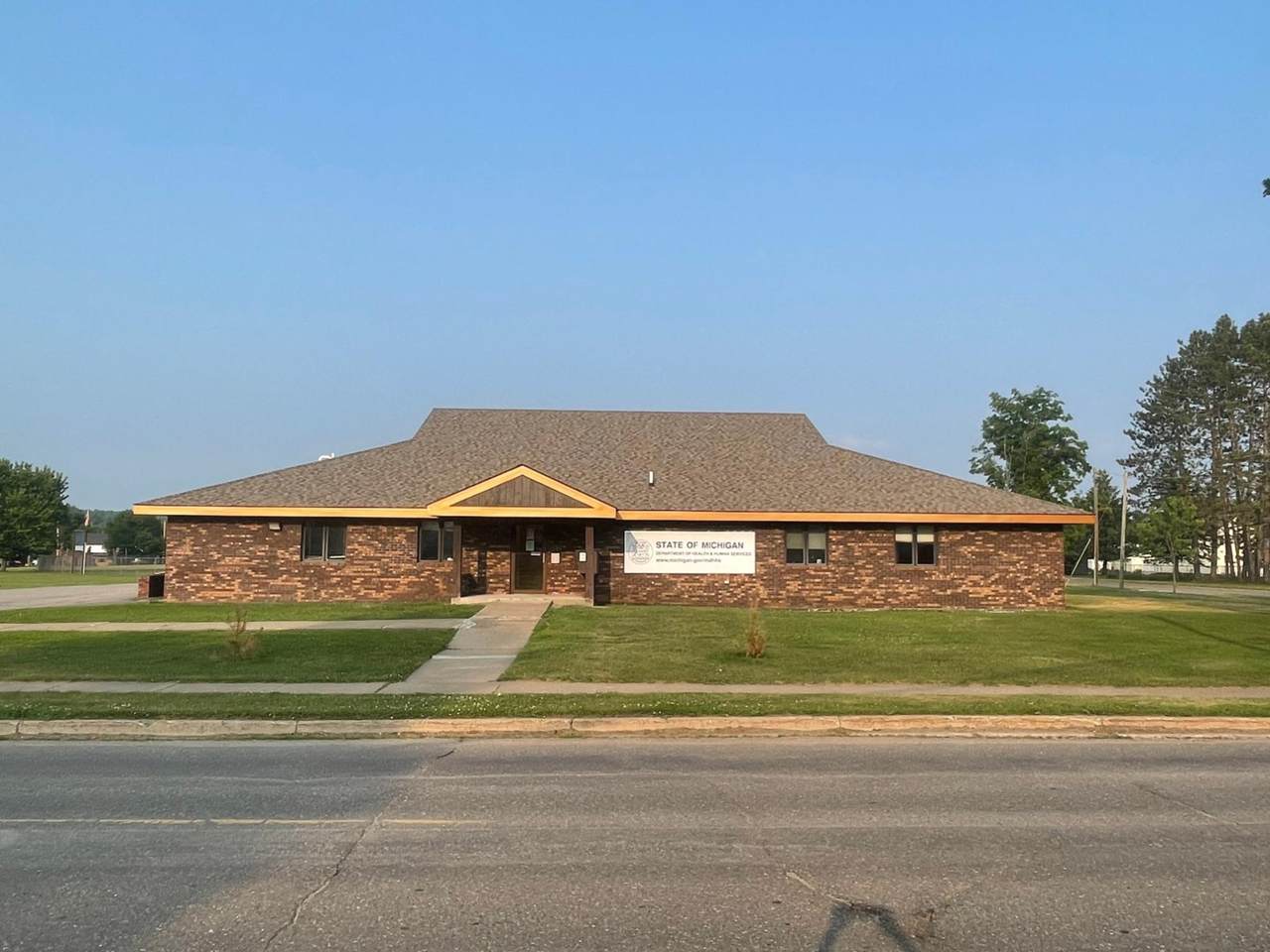 337 Brady Ave - Photo 1