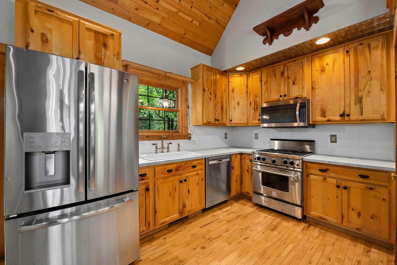 https://bt-photos.global.ssl.fastly.net/northwoods/1280_boomver_2_217856-2.jpg