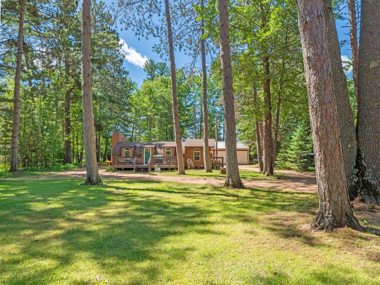 9571 Country Club Rd - Photo 1