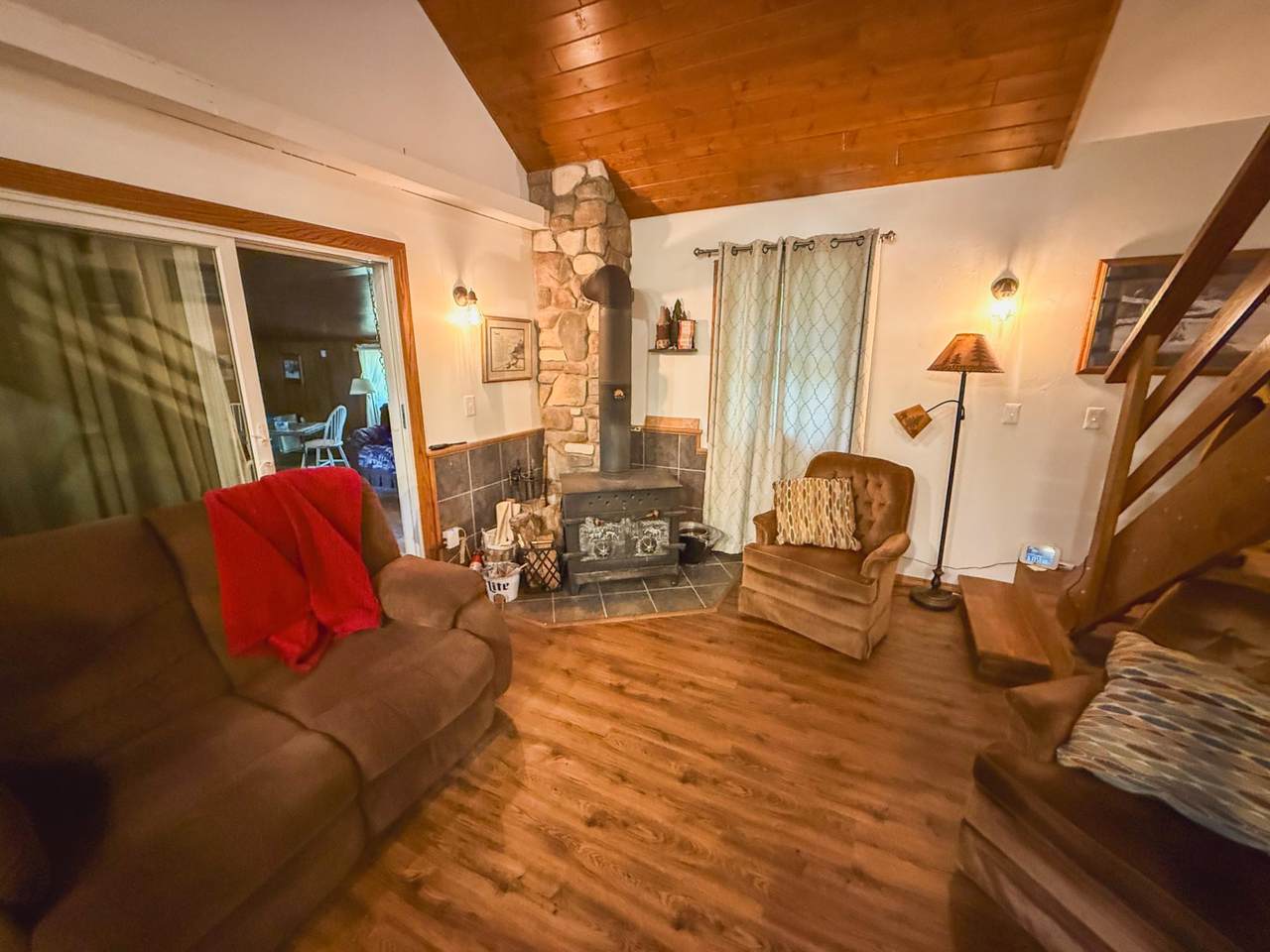 https://bt-photos.global.ssl.fastly.net/northwoods/1280_boomver_1_217988-2.jpg