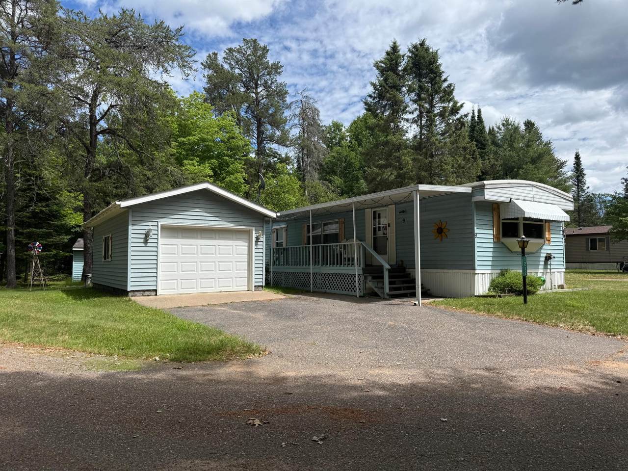 1147 Johnson Creek Rd - Photo 1