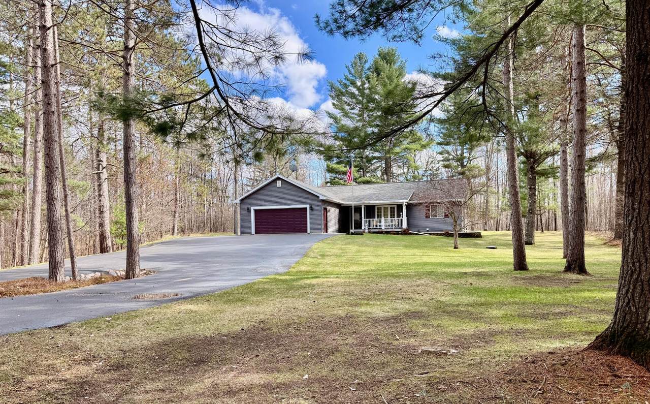 1374 Red Pine Cr - Photo 1