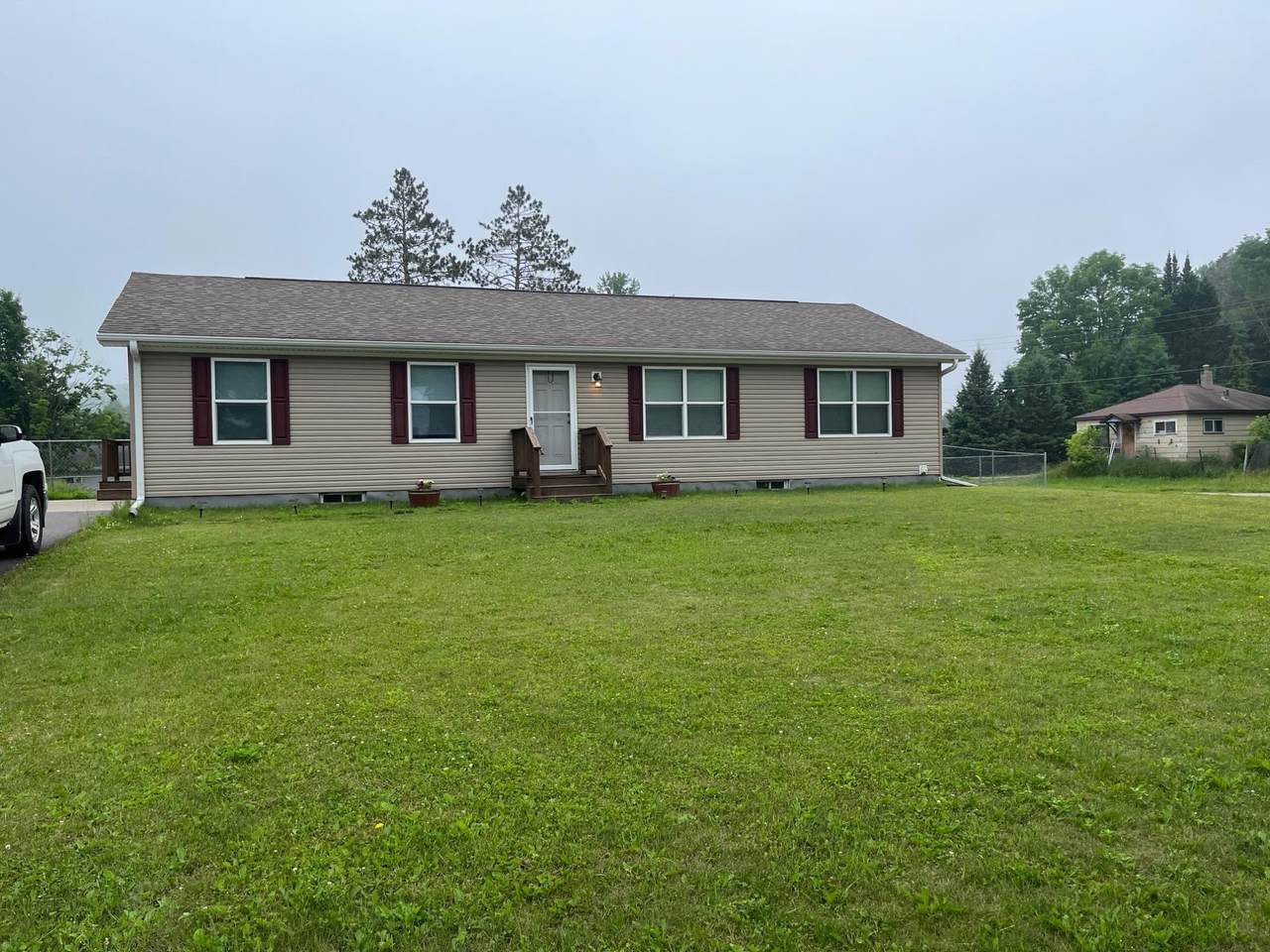 4575 Windfall St - Photo 1