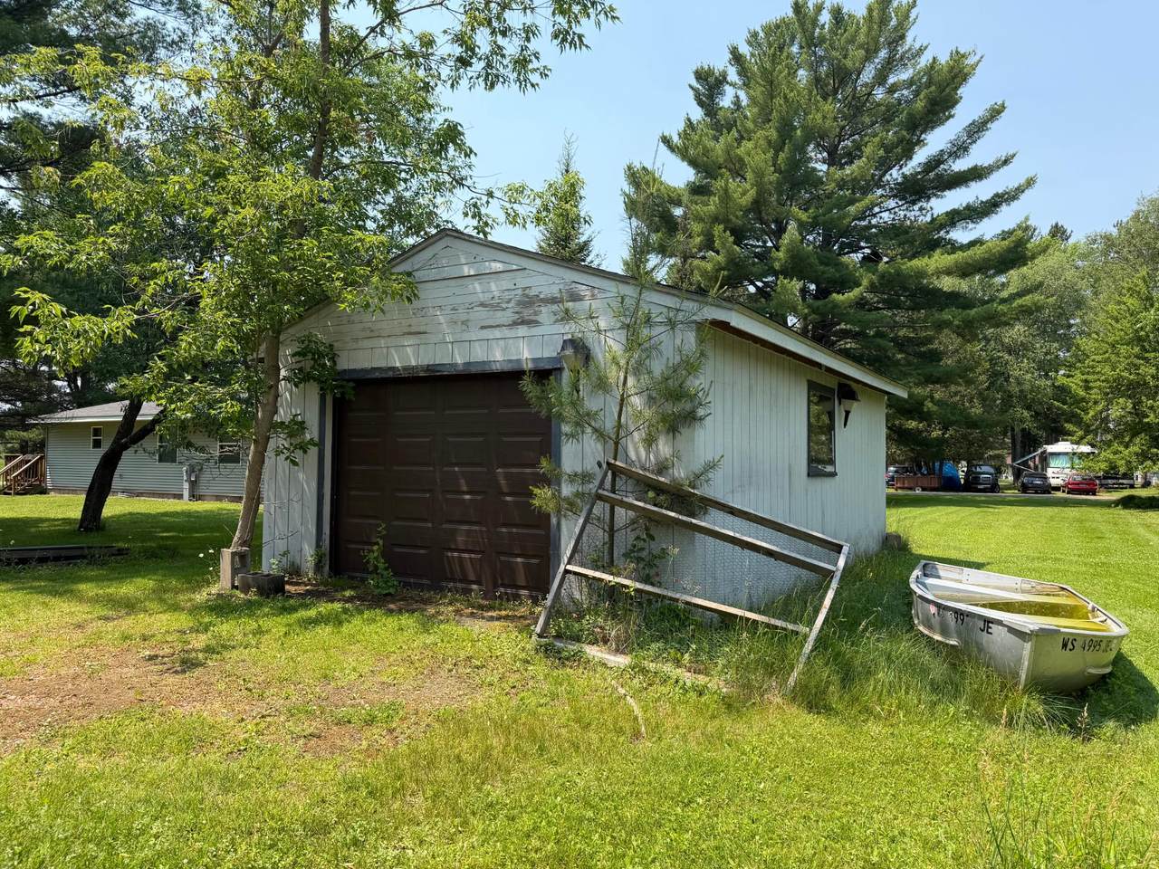317 5TH ST - Photo 1