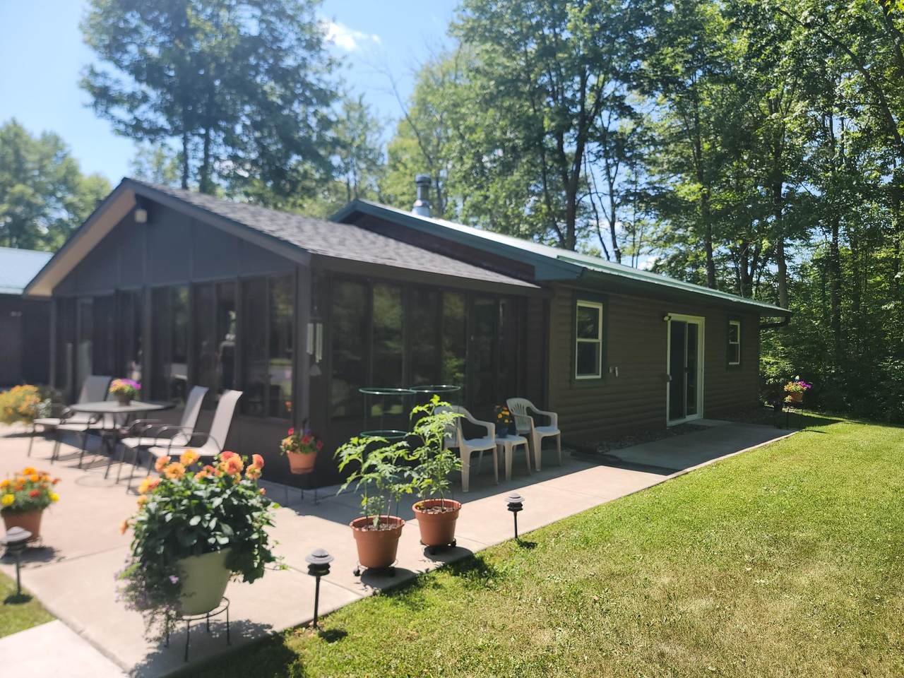 8244W Koeppler Rd - Photo 1