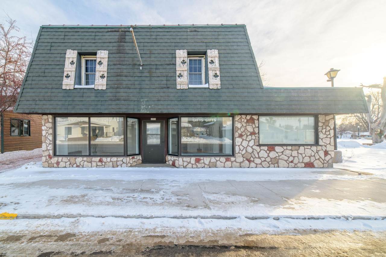 1773 Superior St - Photo 1