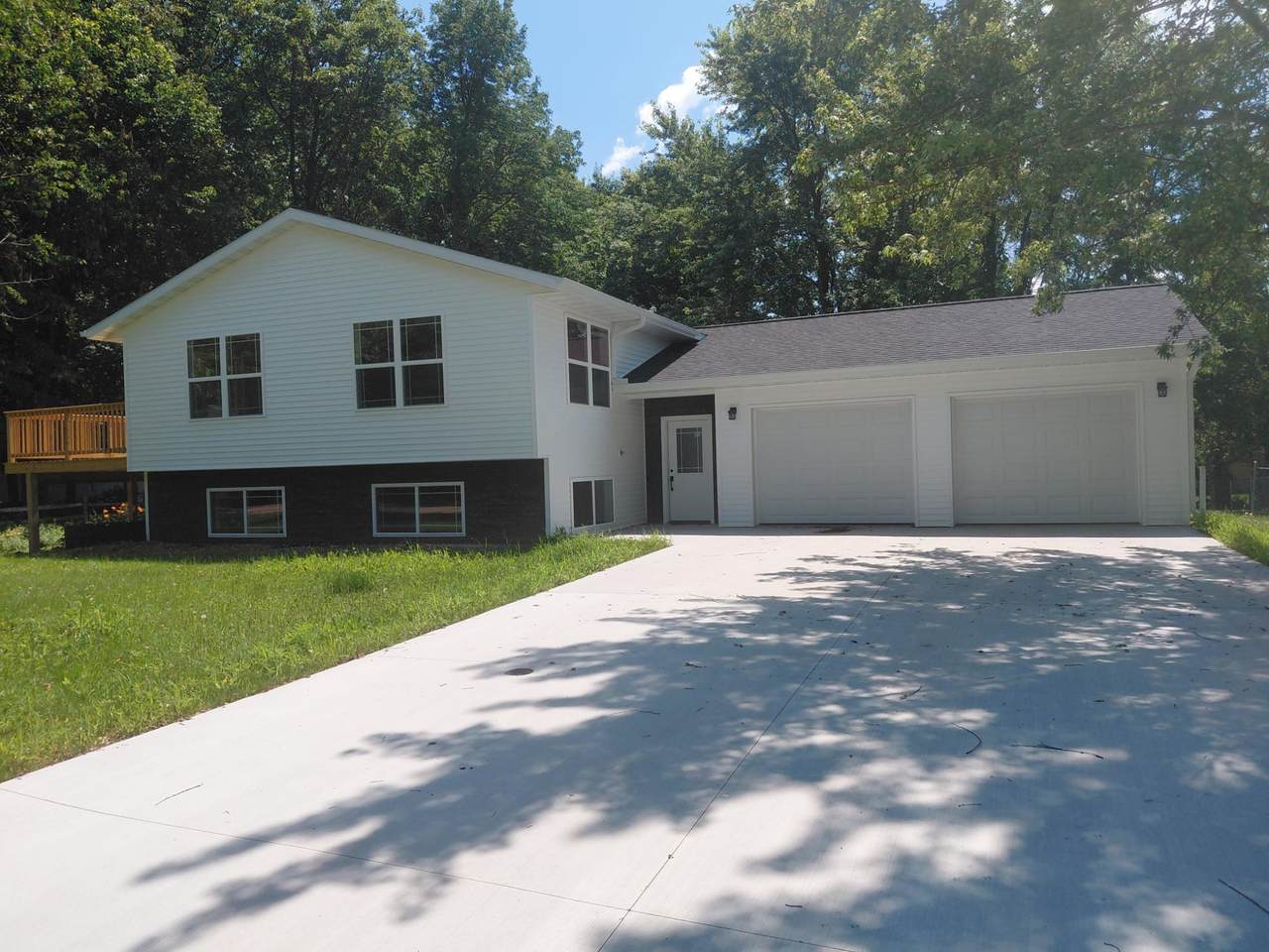 701 Munes St - Photo 1