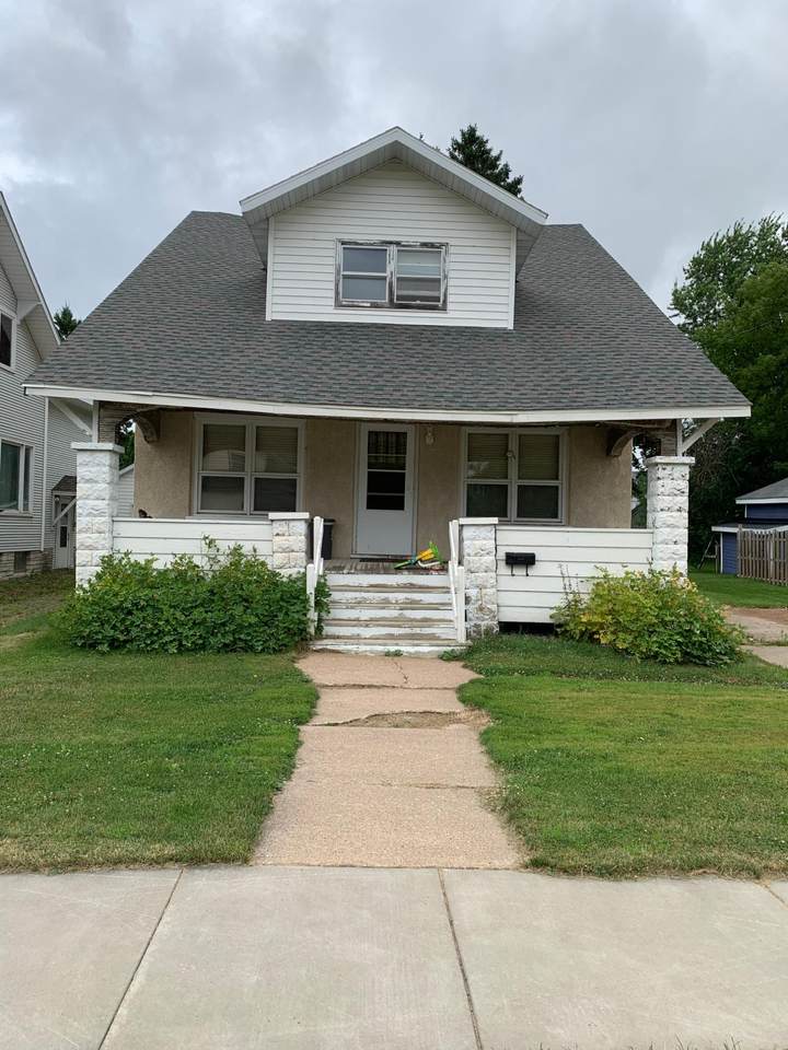 1012 7TH AVE - Photo 1