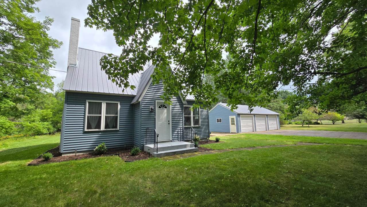W9642 North Ave - Photo 1