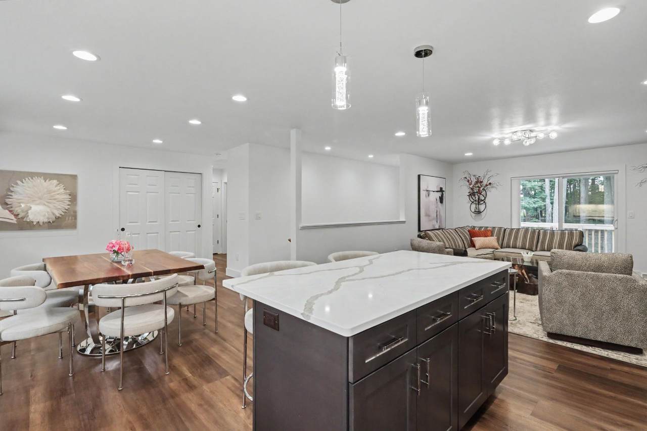 6806 Berrend Rd - Photo 1