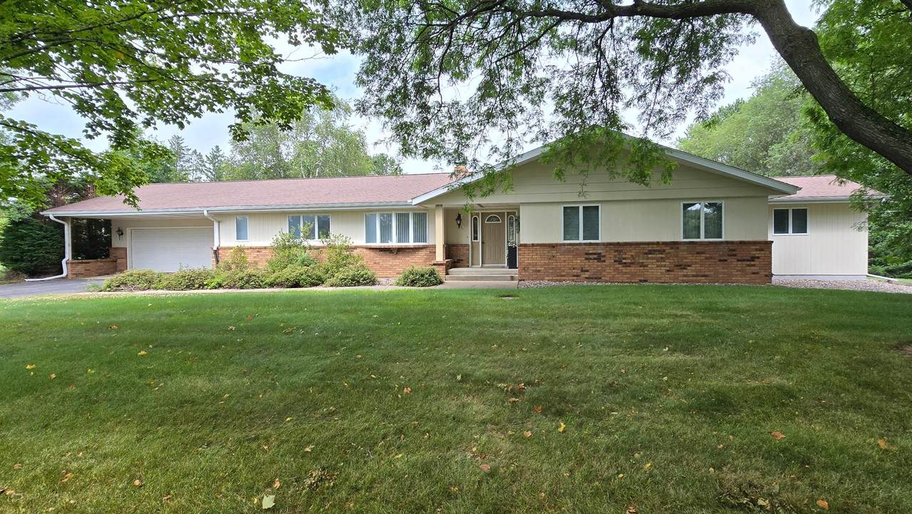 620 Omega Cir - Photo 1