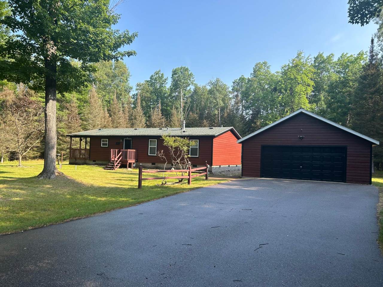 1715 Lilac Dr - Photo 1