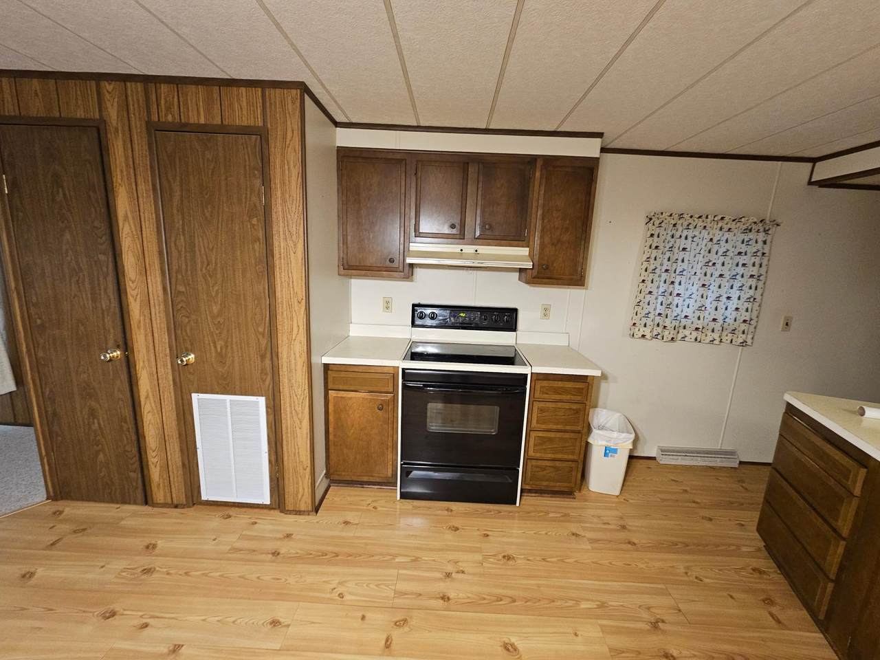https://bt-photos.global.ssl.fastly.net/northwoods/1280_boomver_1_219021-2.jpg