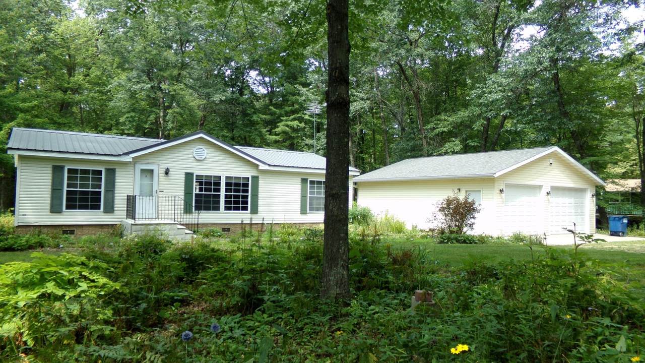 1619 Fox Ridge Trl - Photo 1