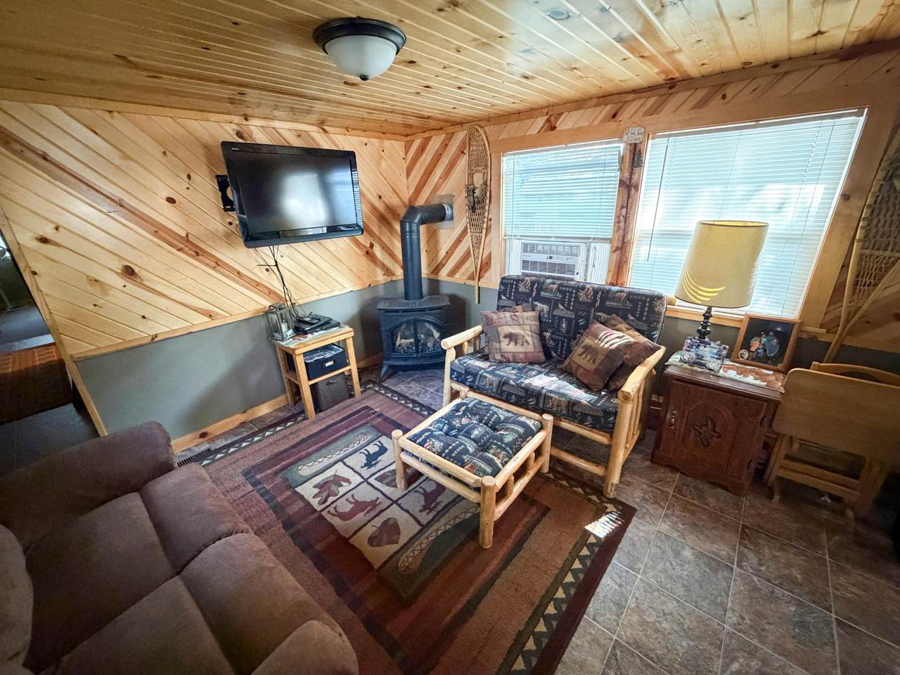 https://bt-photos.global.ssl.fastly.net/northwoods/1280_boomver_1_219148-2.jpg