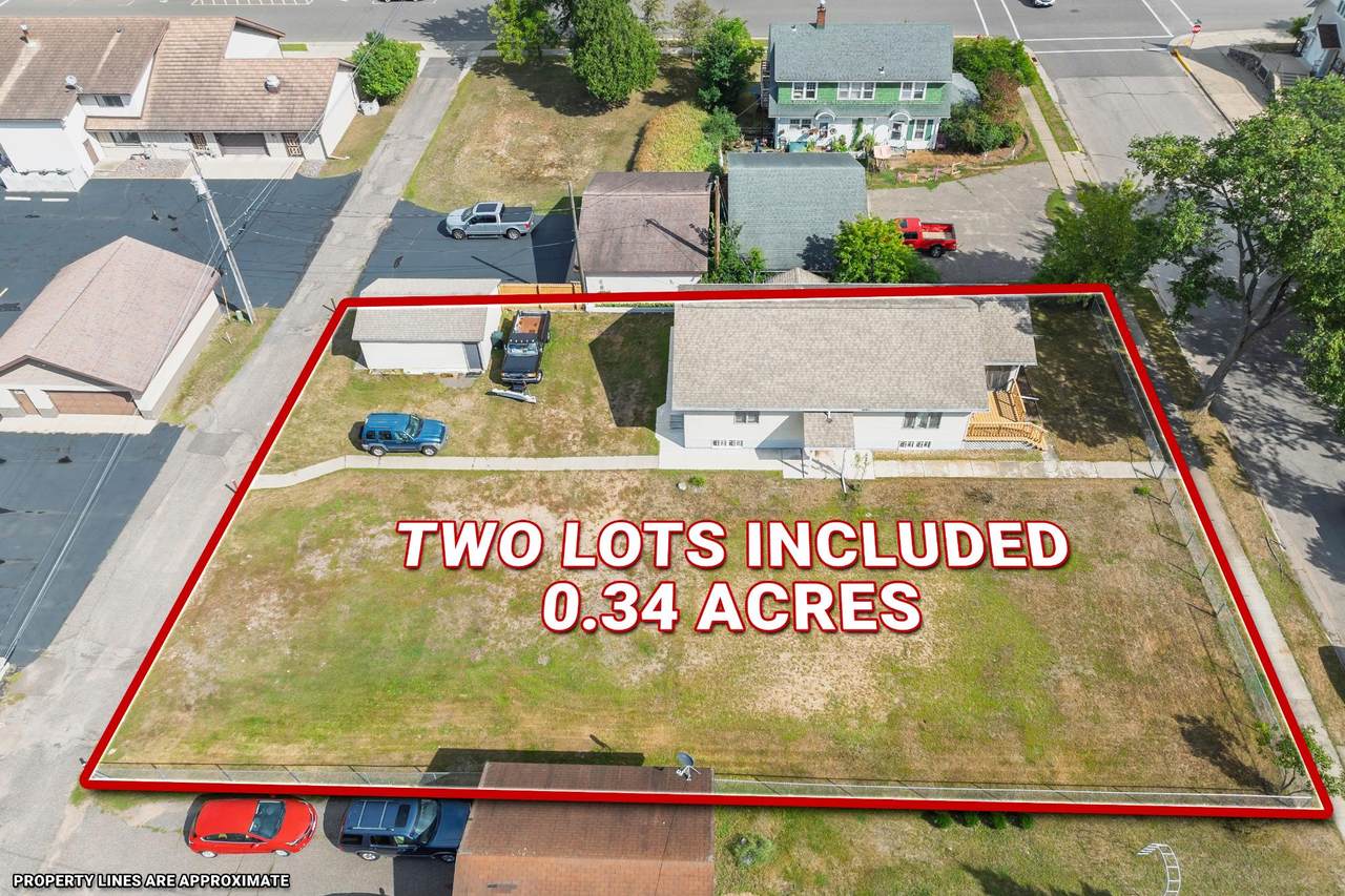 110 2ND ST - Photo 1