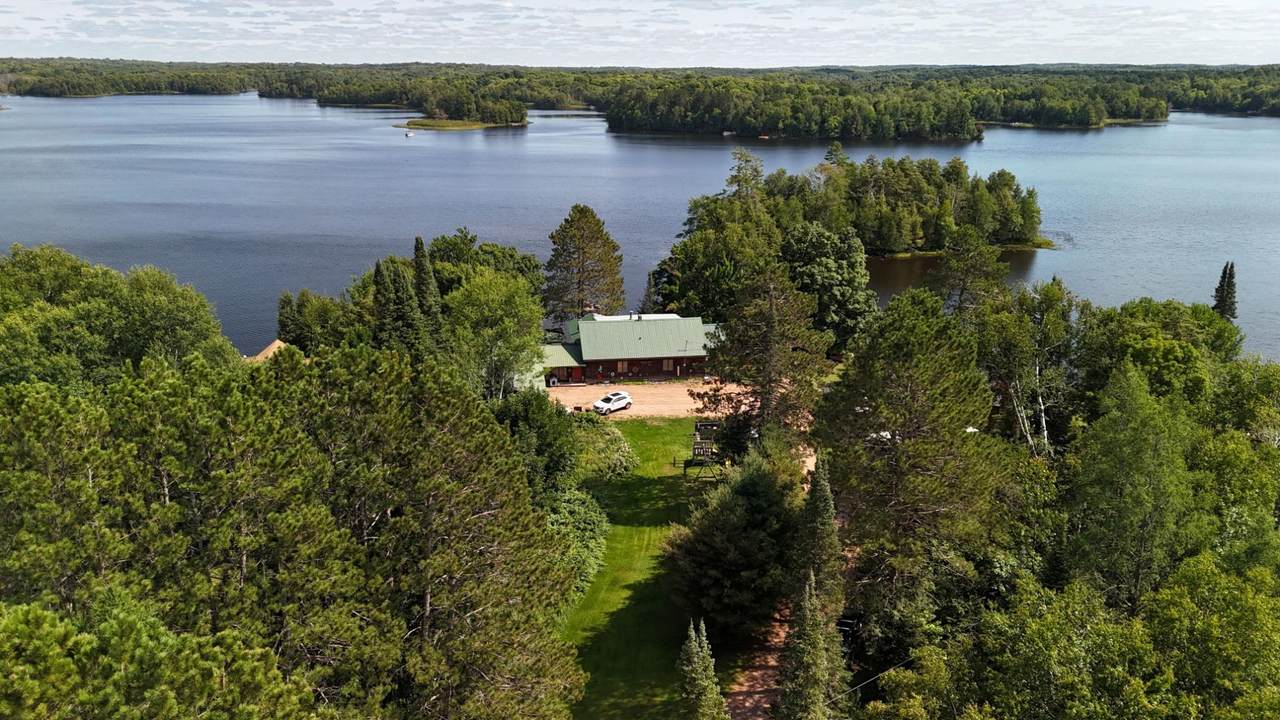 11140 Oxbow Rd - Photo 1