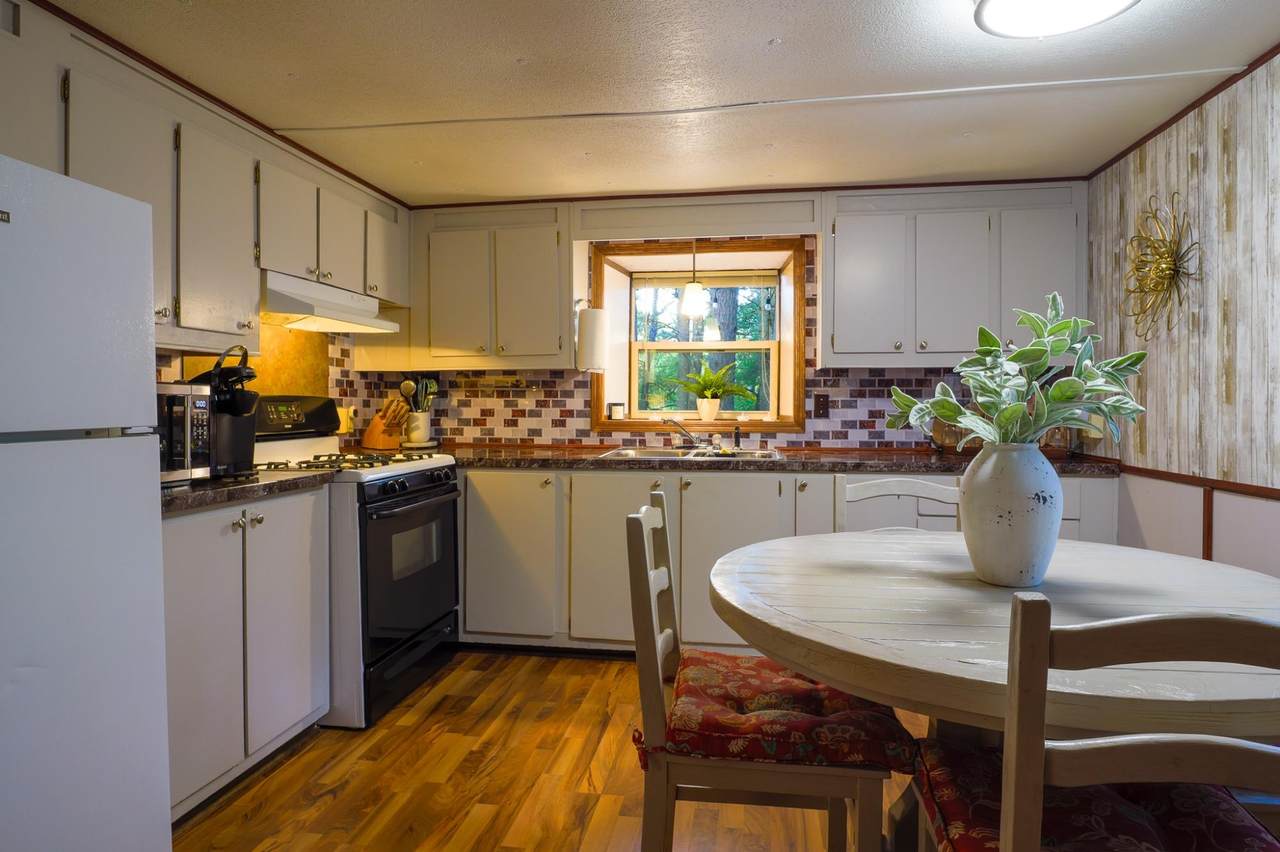 https://bt-photos.global.ssl.fastly.net/northwoods/1280_boomver_1_219474-2.jpg