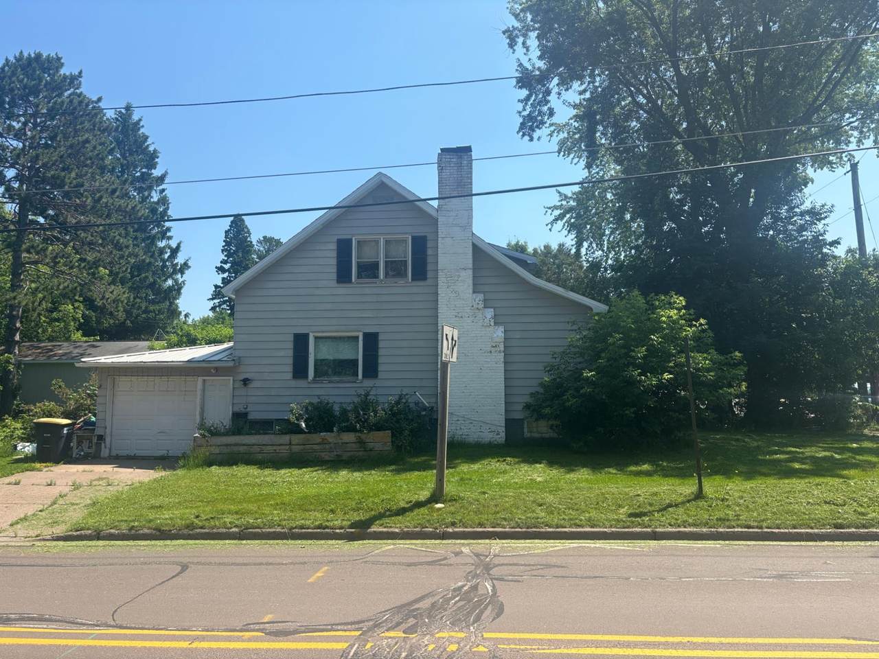 602 Lake Ave - Photo 1