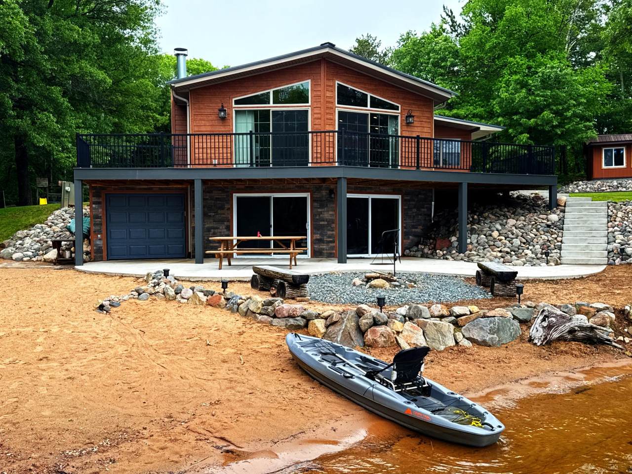 2209 White Rd - Photo 1