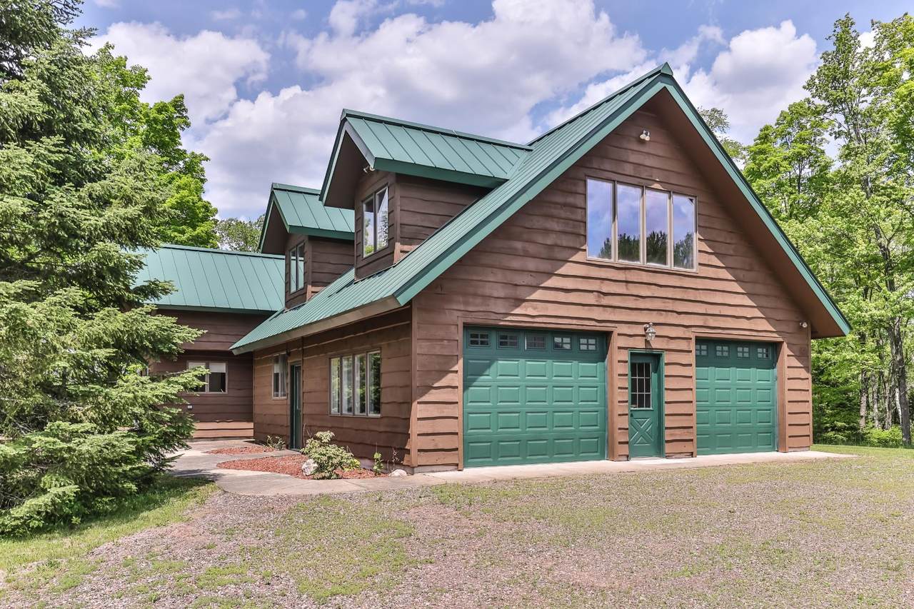 7748 Lone Pine Dr - Photo 1