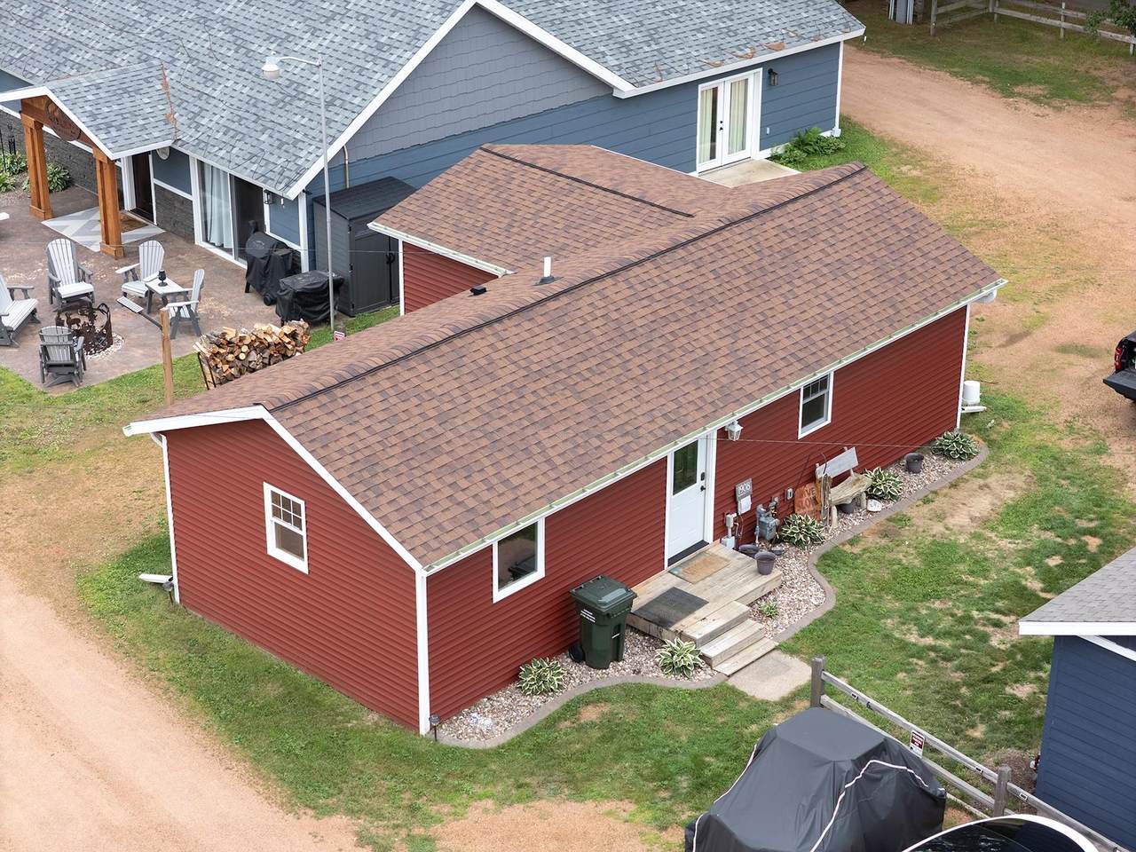 1908 Summer Breeze Ln - Photo 1