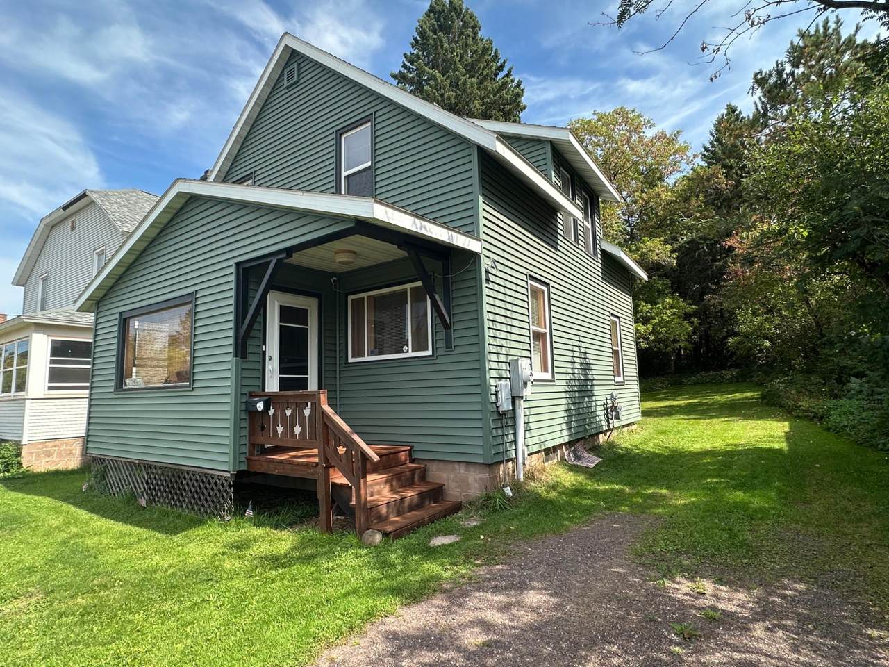 303 Hematite St S - Photo 1