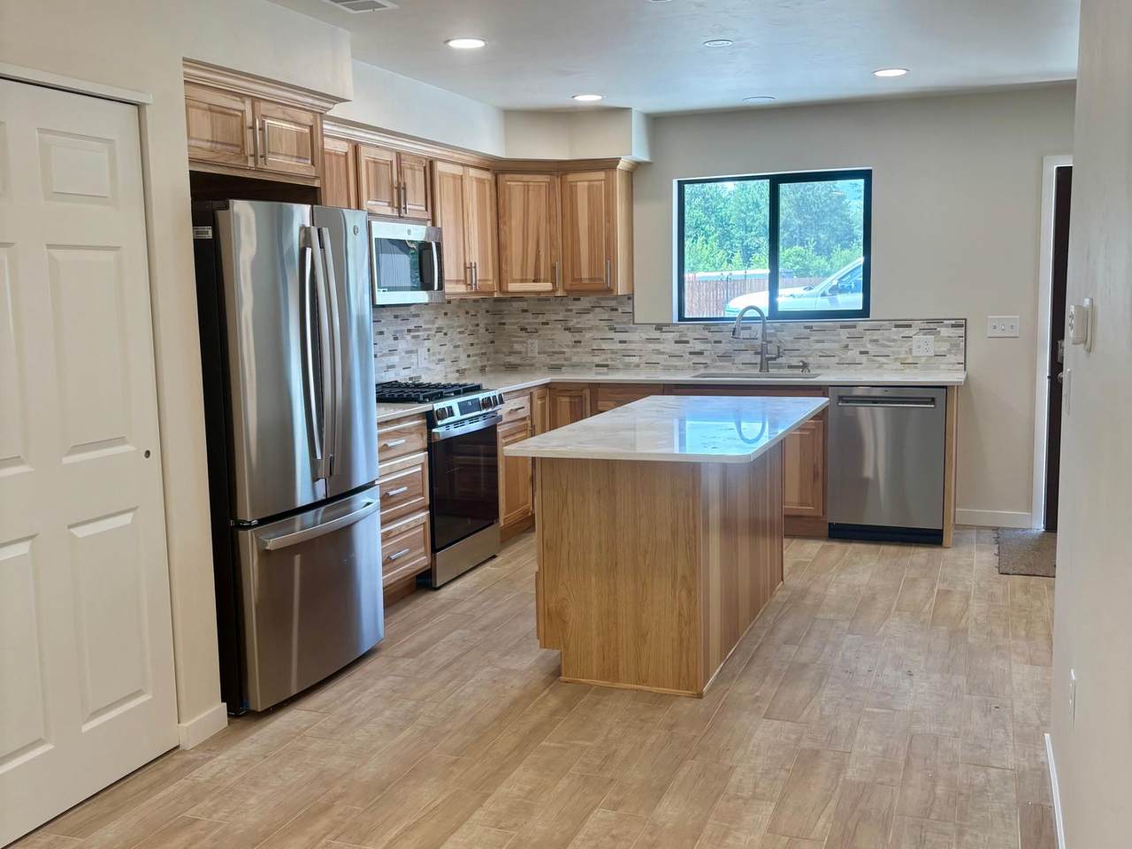 https://bt-photos.global.ssl.fastly.net/northwoods/1280_boomver_2_216247-2.jpg