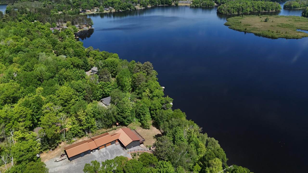 2072 Old Rd - Photo 1