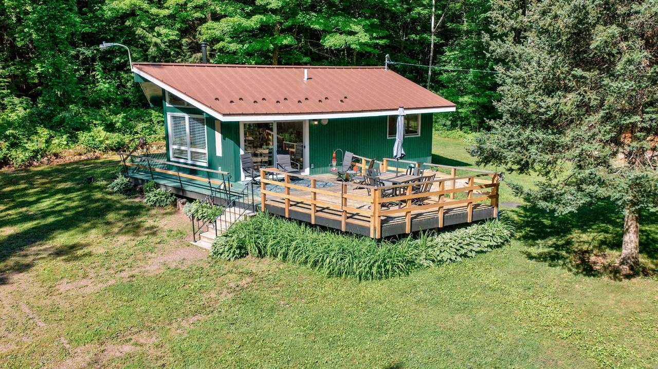 N6477 Schooley Rd - Photo 1