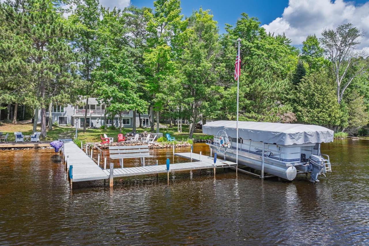 4245 North Shore Dr - Photo 1