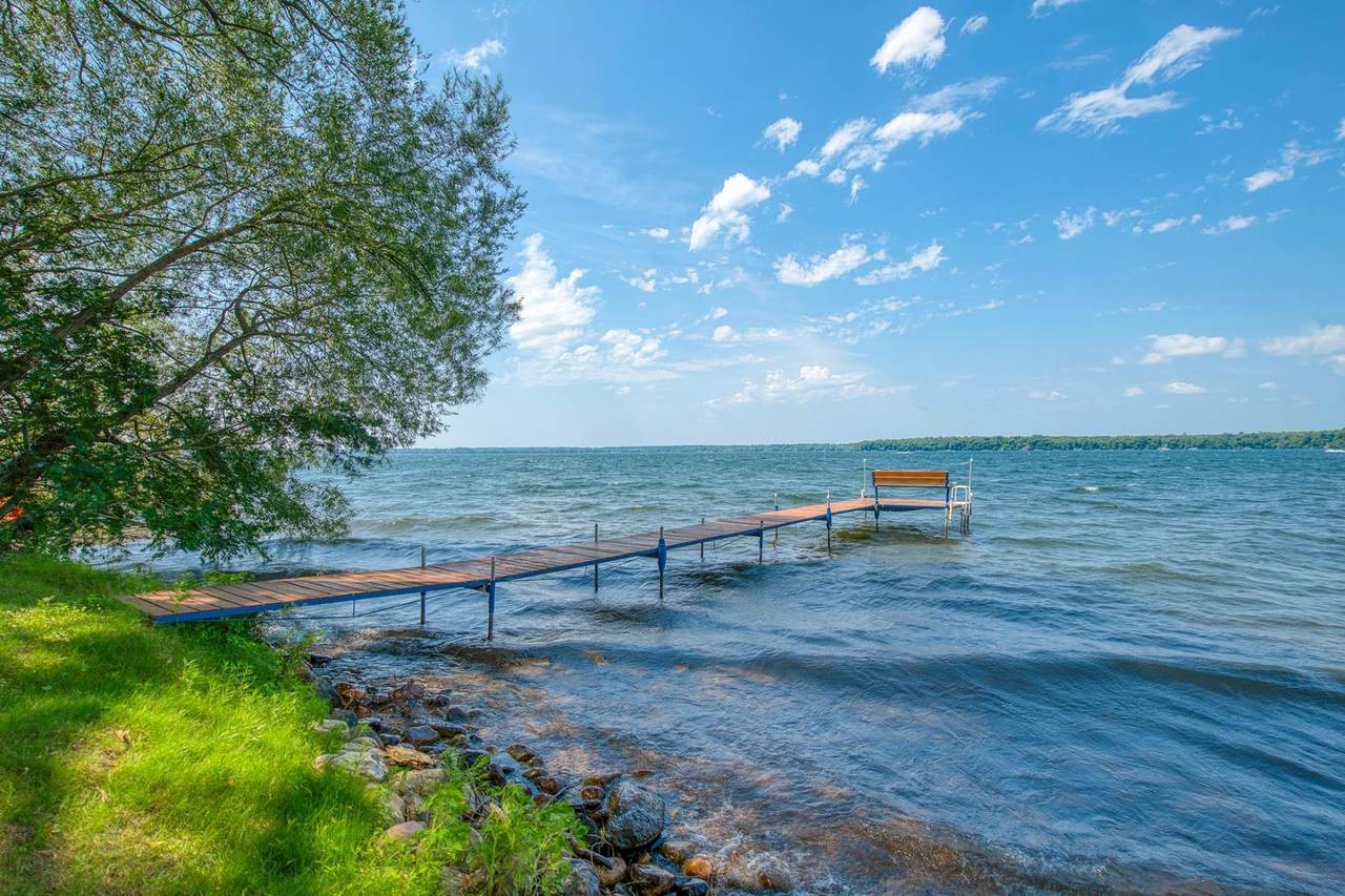 https://bt-photos.global.ssl.fastly.net/northwoods/orig_boomver_1_218450-2.jpg