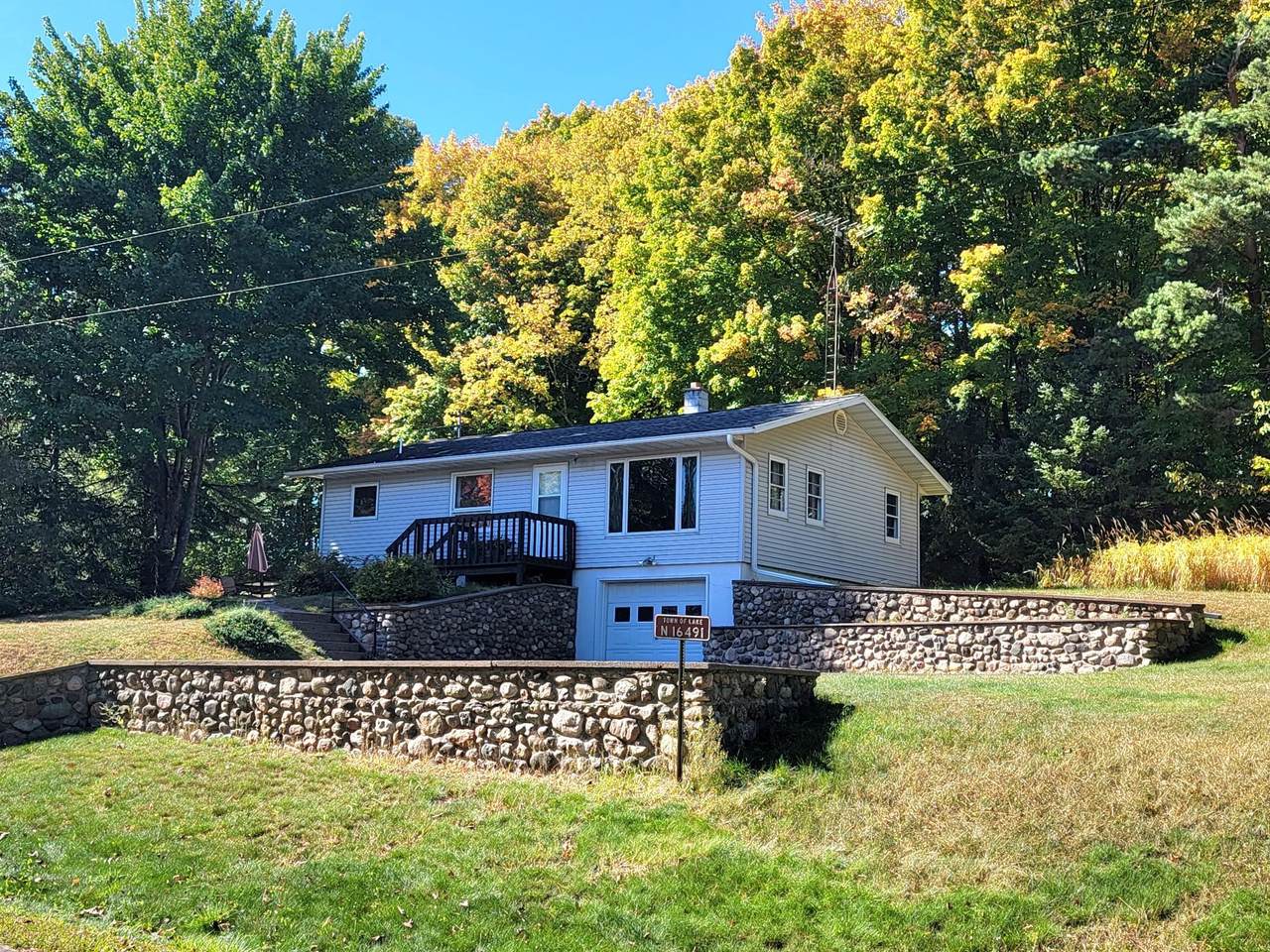 N16491 River Rd N - Photo 1