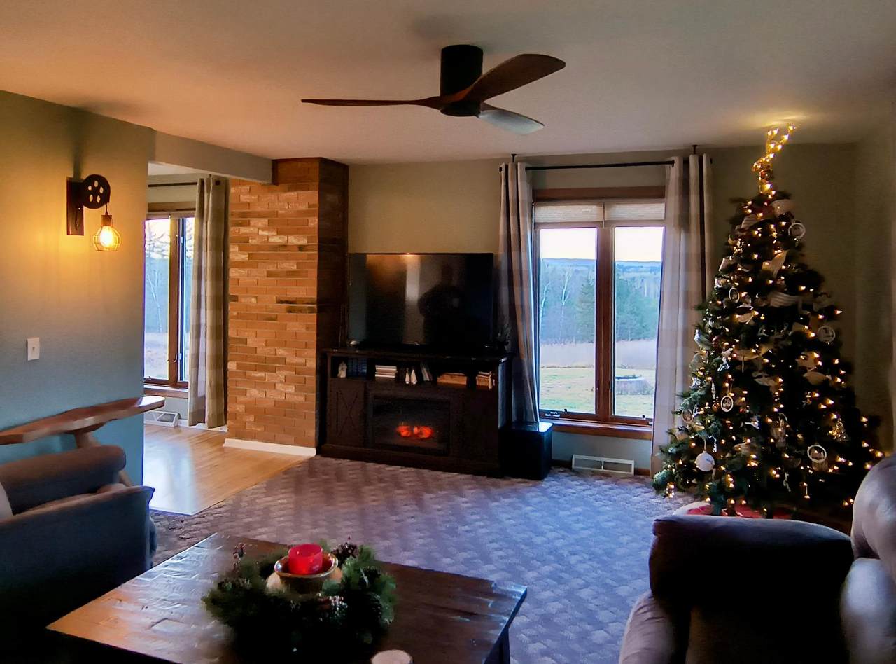 https://bt-photos.global.ssl.fastly.net/northwoods/orig_boomver_3_209884-2.jpg